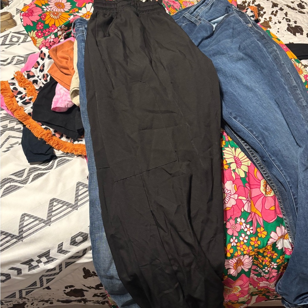 Women’s joggers